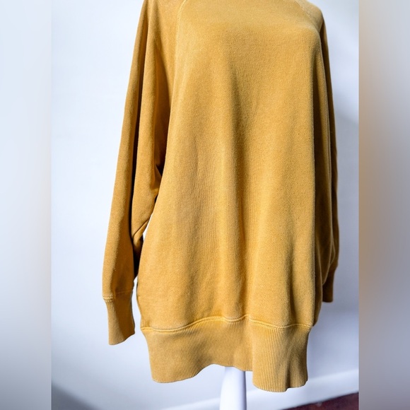 Aerie Yellow Crewneck - Picture 4 of 5